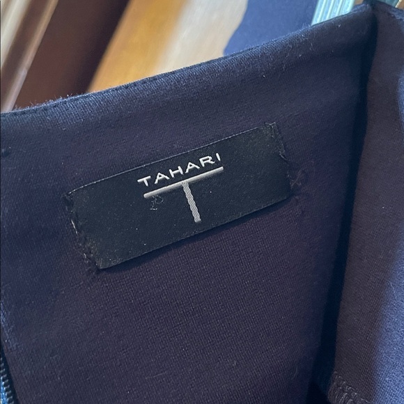 Tahari Classic Black Pencil Skirt - Picture 6 of 6